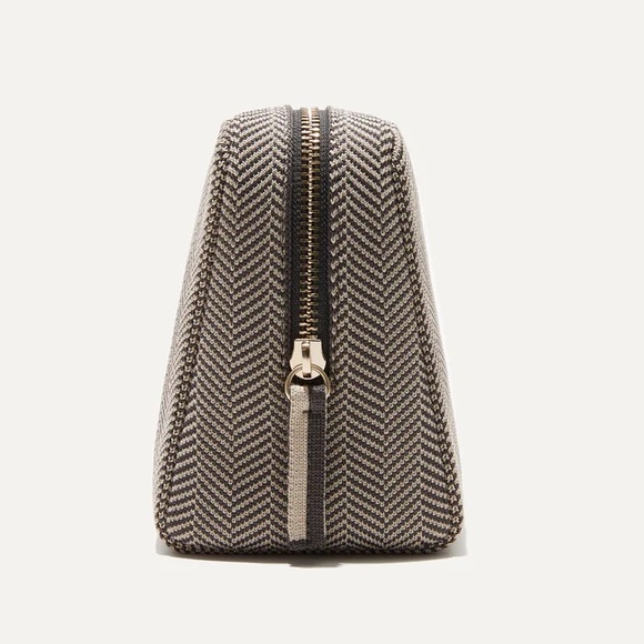 ❌ 🆕 Rothy’s The Universal Pouch - Iron Herringbone - Picture 14 of 16
